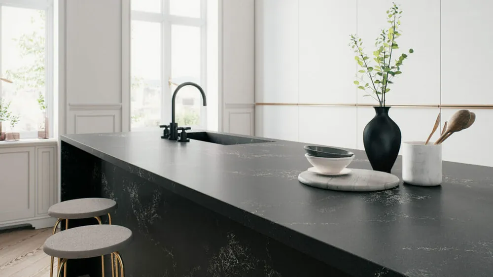 Empira Black kitchen