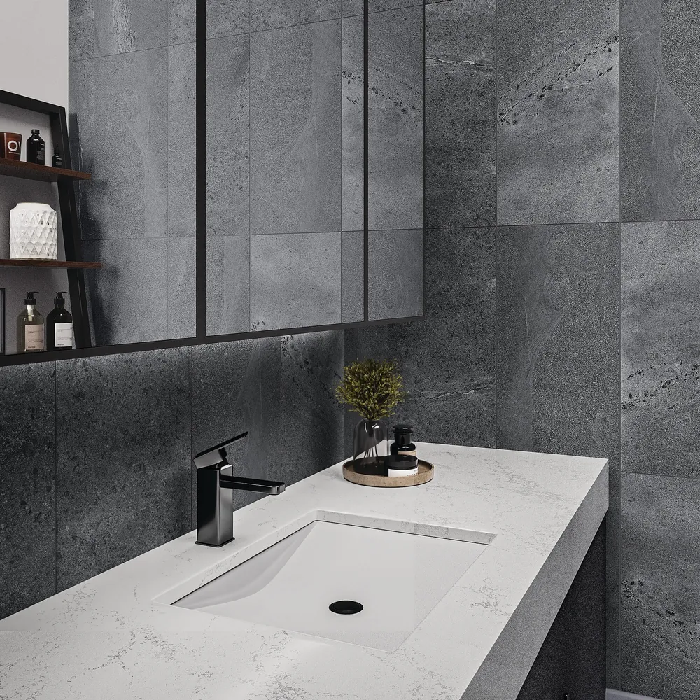 Arabescato Mountain Daltile quartz / porcelain installed countertop