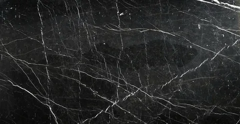 Raphael Nero Marquina quartz countertop slab