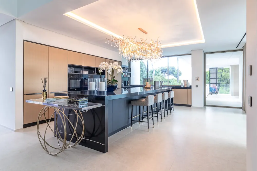 Blanco Maple Silestone quartz installed countertop