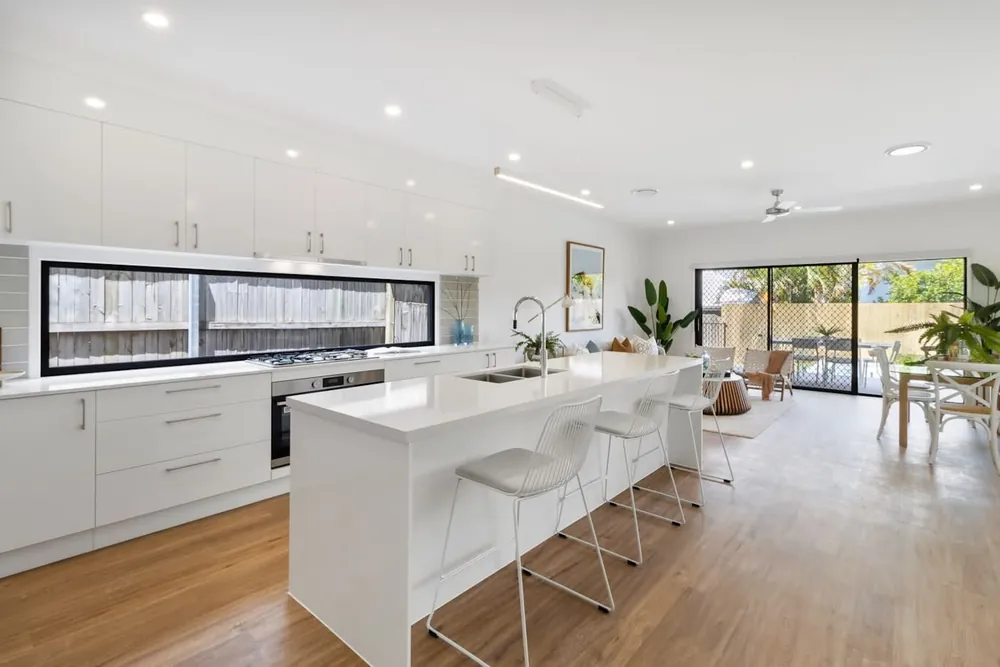 Blanco Maple Silestone quartz full slab