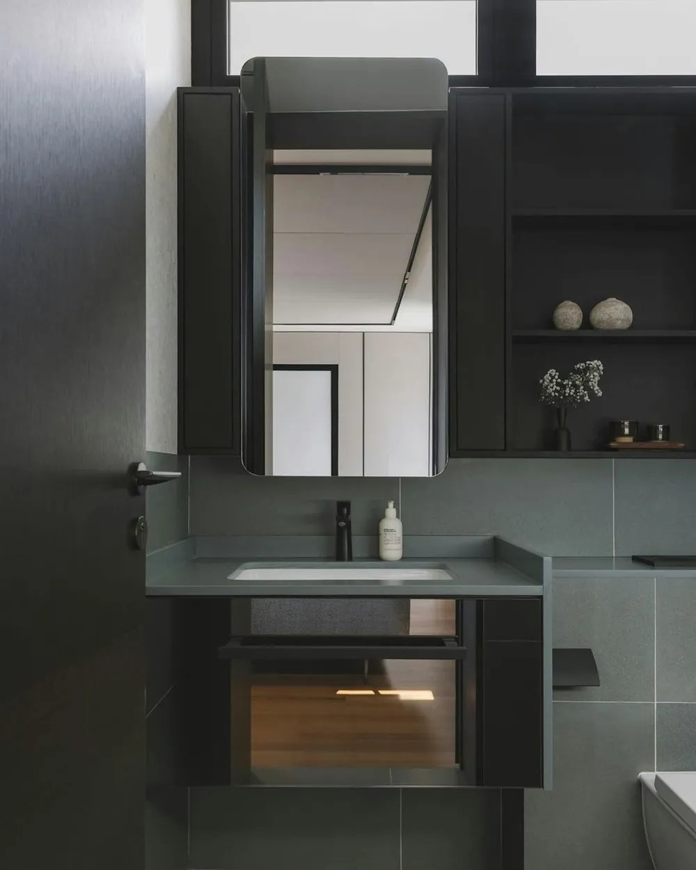 Cala Blue Silestone quartz installed countertop