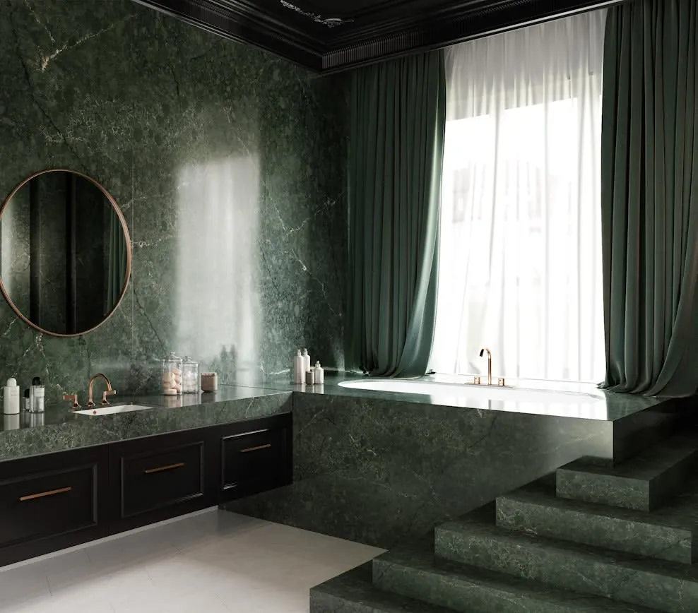 Jardin Emerald Silestone quartz with brass hardware
