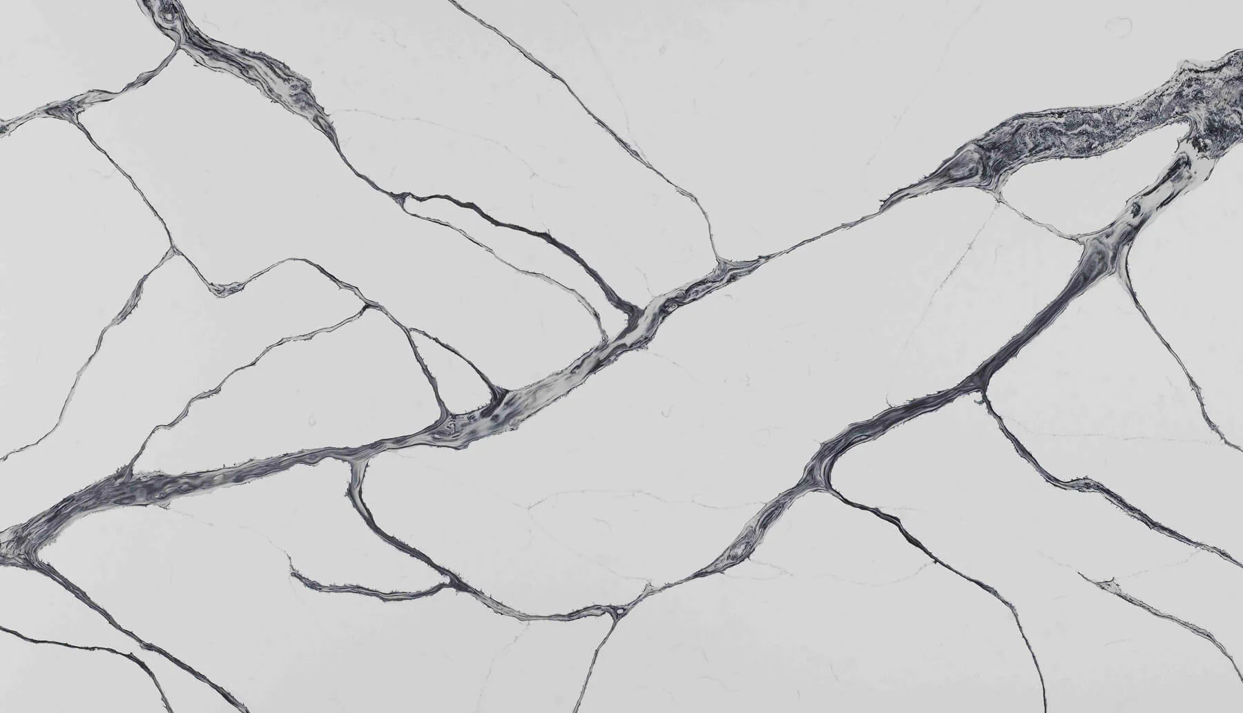 Calacatta BlackThunder quartz slab