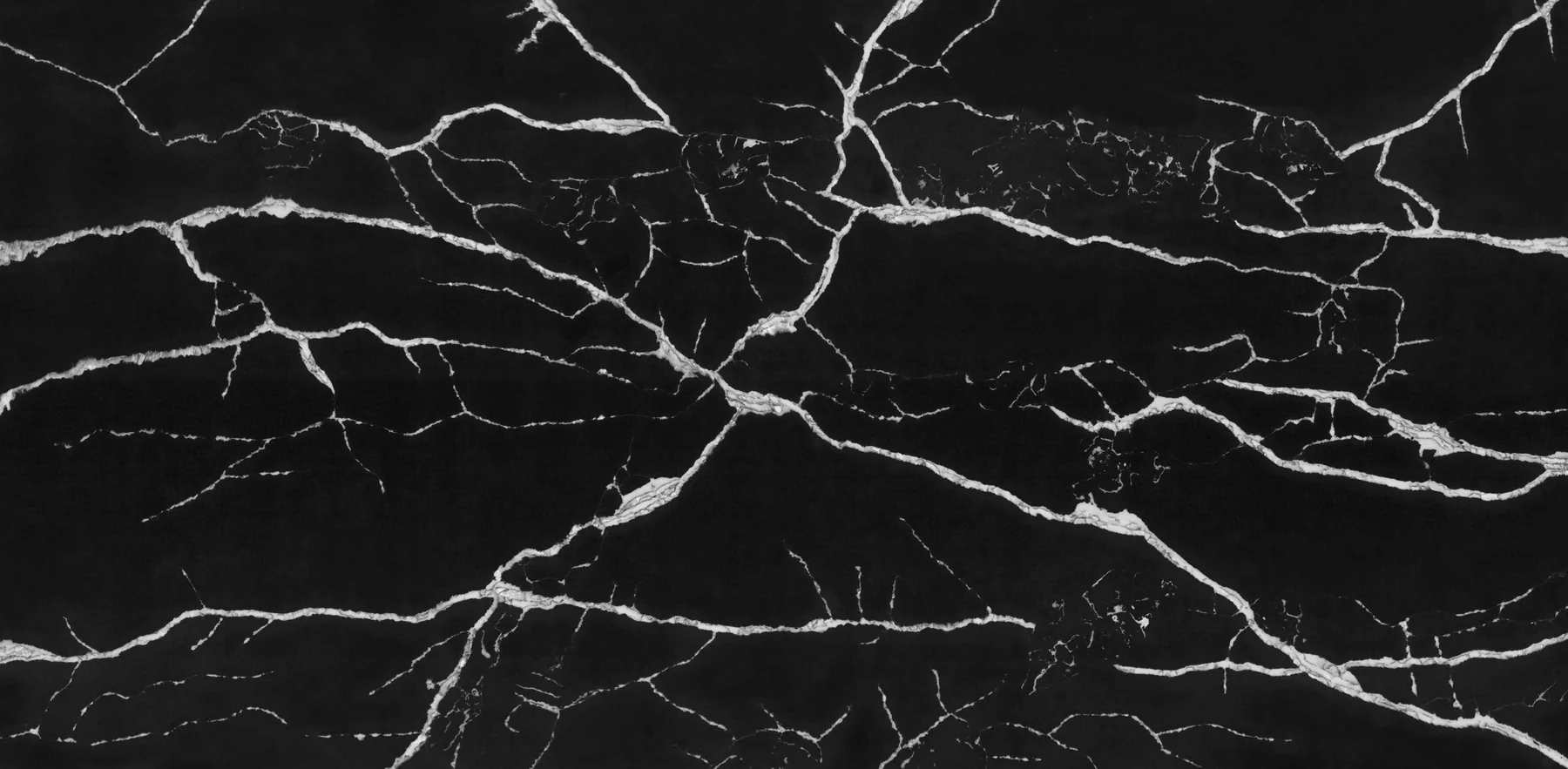 Calacatta Nero Marquinia quartz slab