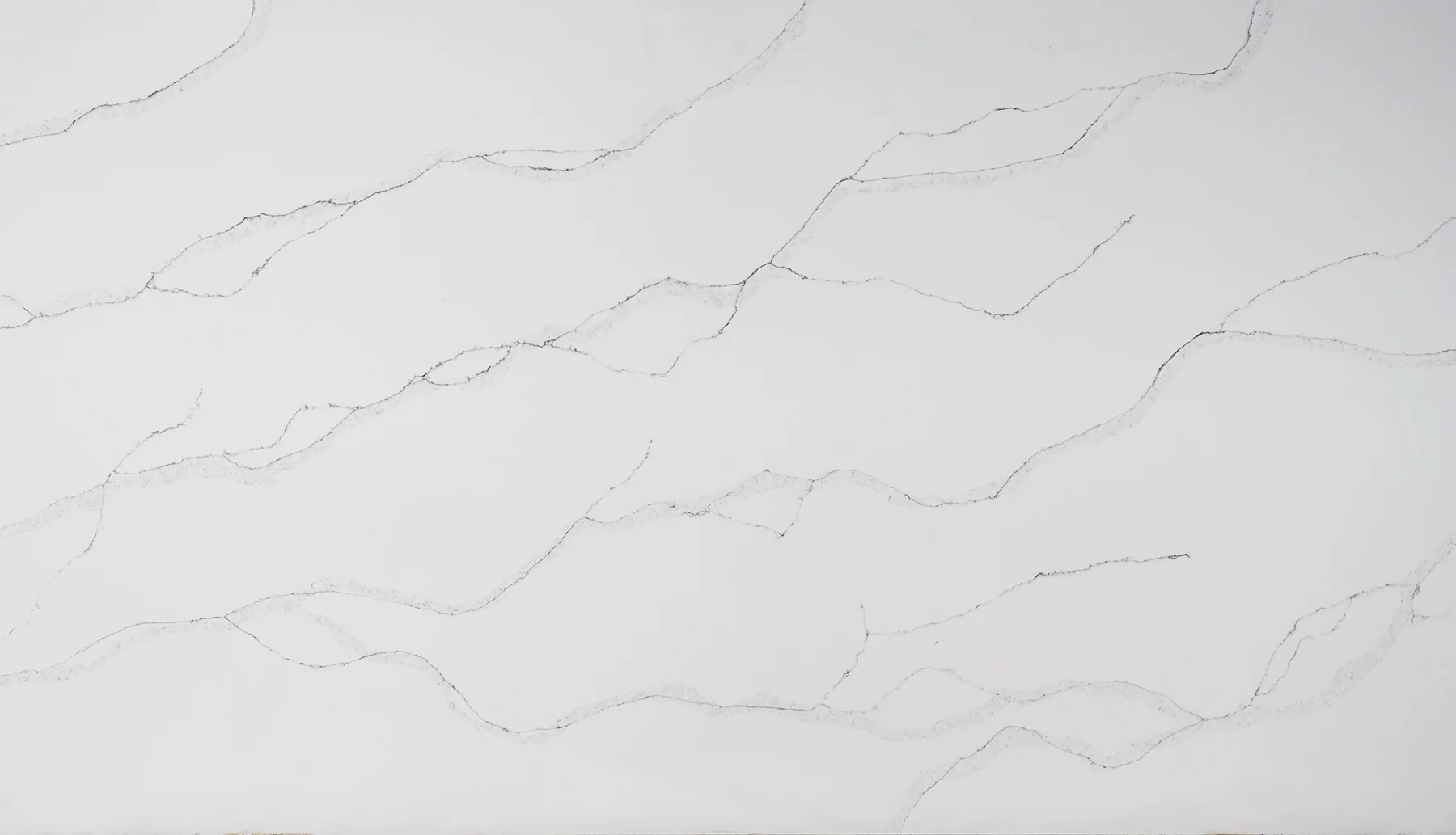 Calacatta Rivergrey quartz slab
