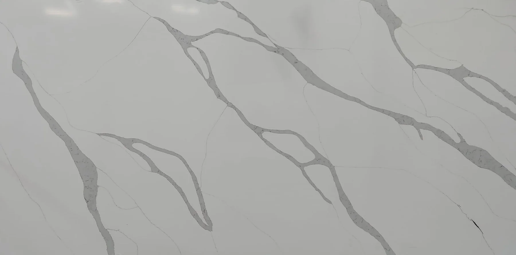 Cosmos Calacatta Gold quartz slab